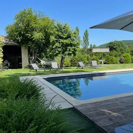 Grand Avec Piscine - A Lot Of Charme Feriehus *