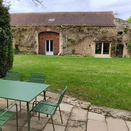 Grand Avec Piscine - A Lot Of Charme Holiday home Puy-l'Eveque