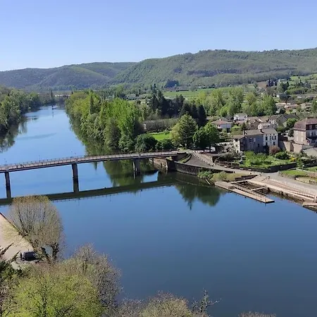 Holiday home Grand Avec Piscine - A Lot Of Charme Puy-l'Eveque