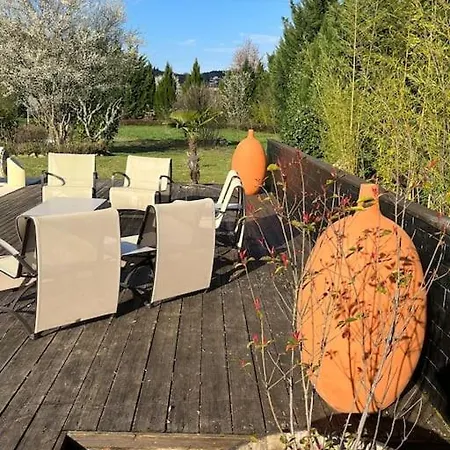 Grand Avec Piscine - A Lot Of Charme